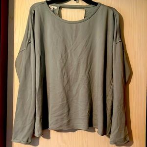 Maurice’s twist back long sleeve